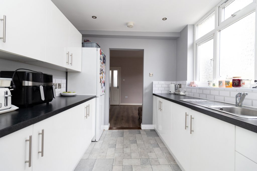 2 bedroom house for sale, Methuen Road, Southsea, PO4 – photo 8