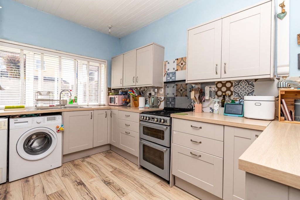 3 bedroom house for sale, Jubilee Road, Southsea, PO4 – photo 4