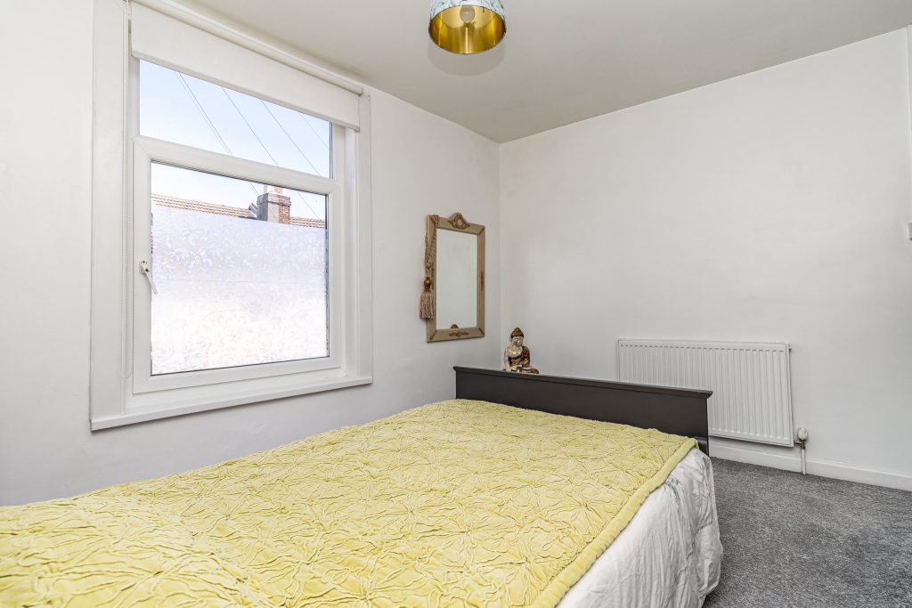 2 bedroom house Sold STC, Trevor Road, Southsea, PO4 – photo 13
