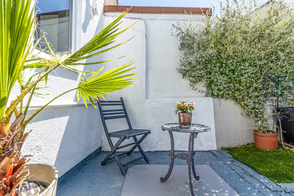 2 bedroom house Sold STC, Trevor Road, Southsea, PO4 – photo 17