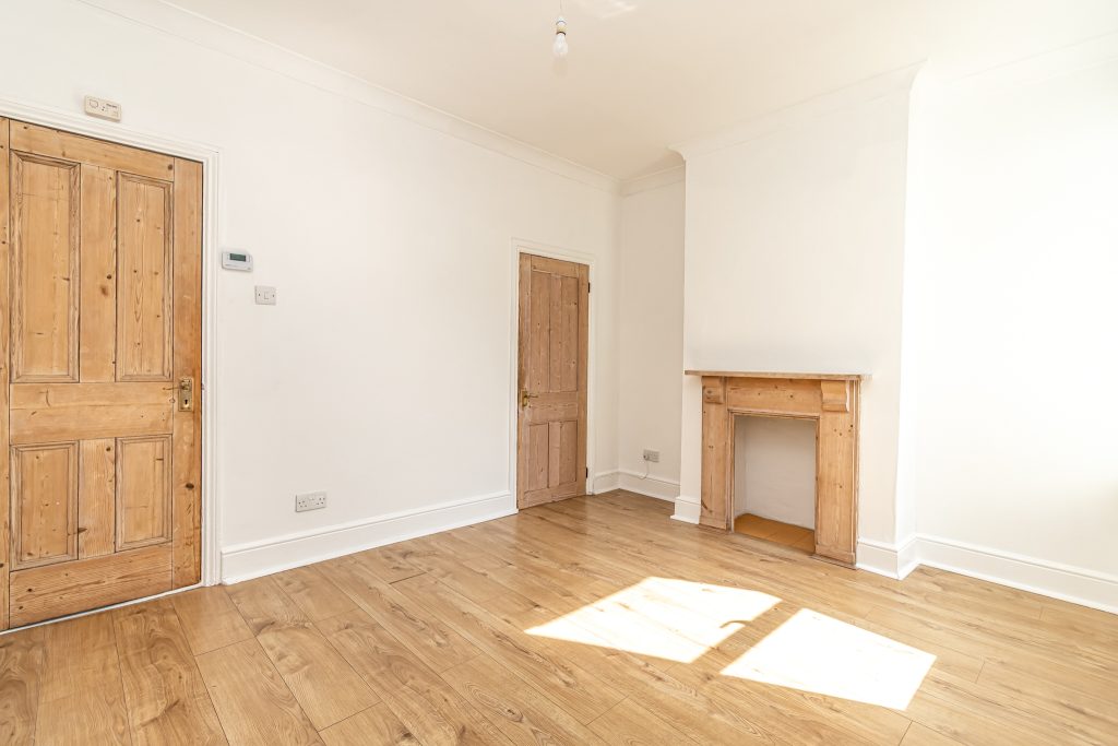 2 bedroom house Sold STC, Adair Road, Southsea, PO4 – photo 6