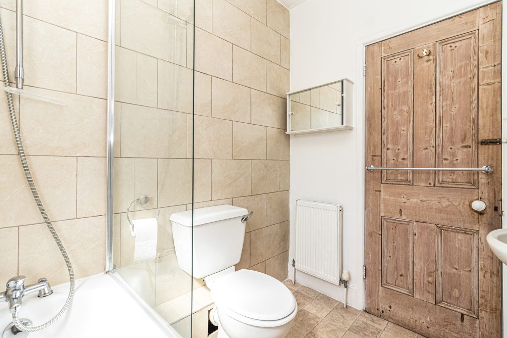 2 bedroom house Sold STC, Adair Road, Southsea, PO4 – photo 10