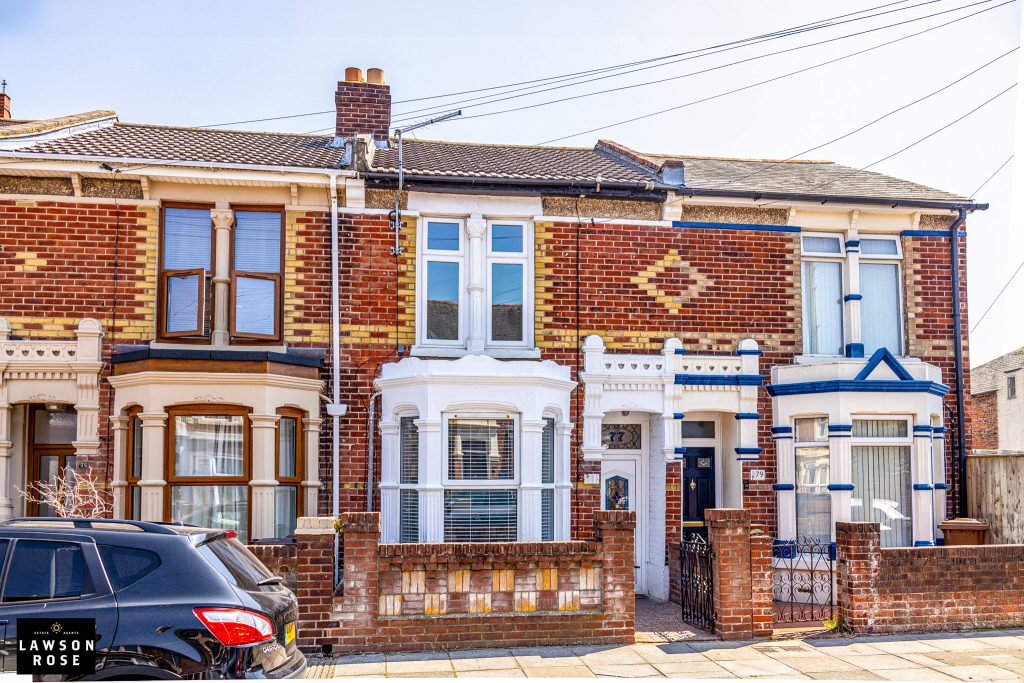 3 bedroom house Sold STC, Chasewater Avenue, Portsmouth, PO3