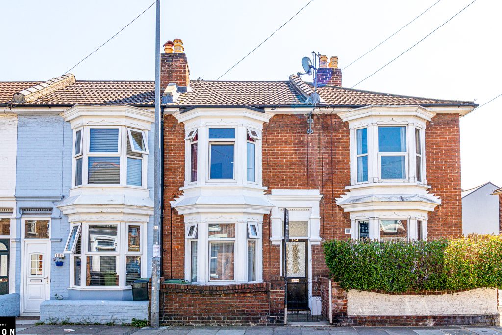 2 bedroom house Sold STC, Jessie Road, Southsea, PO4