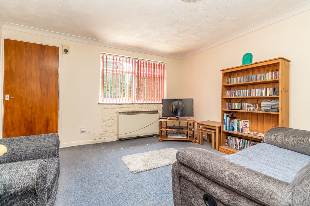 1 bedroom property Sold STC, Warren Avenue, Southsea, PO4 – photo 7