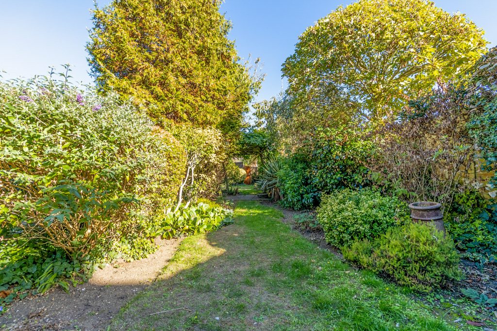 3 bedroom house for sale, Petworth Road, Portsmouth, PO3 – photo 2