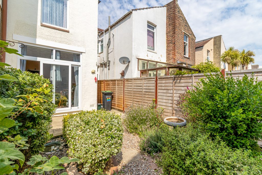 3 bedroom house for sale, Prince Albert Road, Southsea, PO4 – photo 19