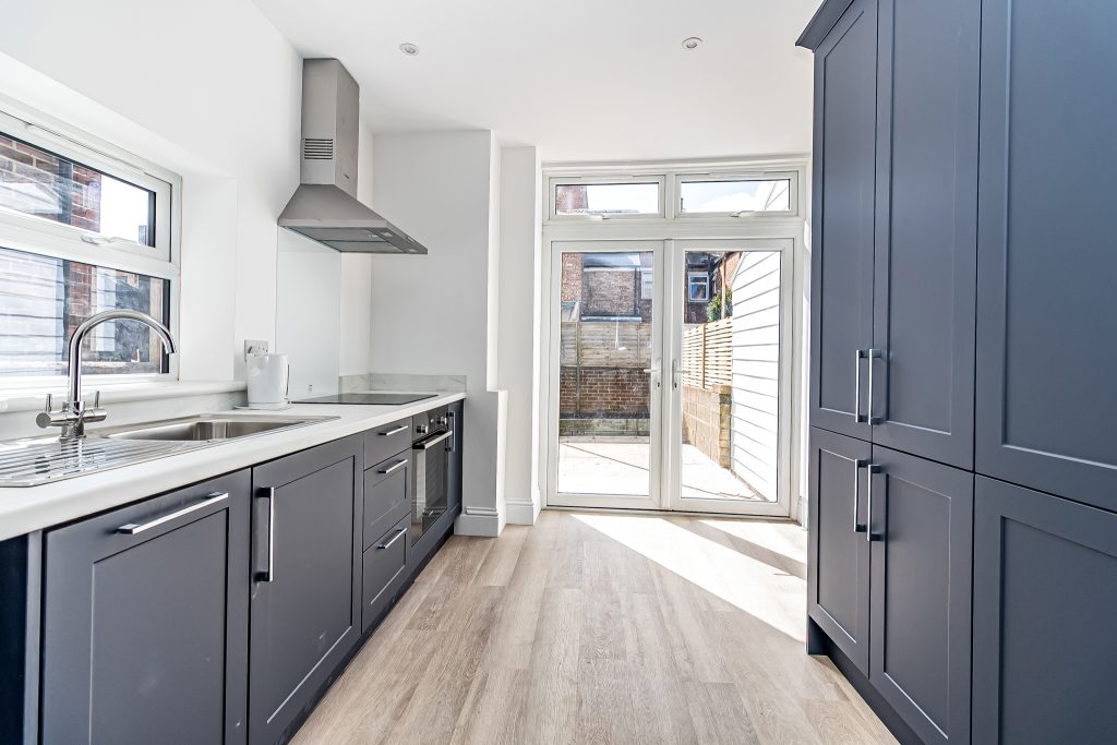 3 bedroom house under offer, Grayshott Road, Southsea, PO4 – photo 2