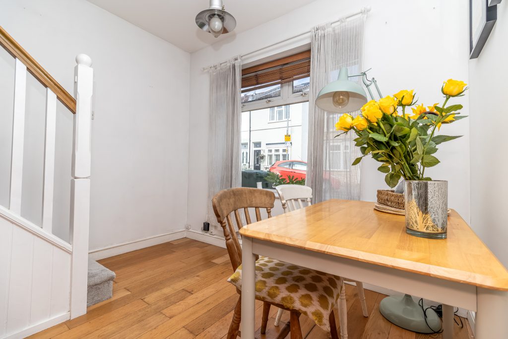 2 bedroom house Sold STC, Ward Road, Southsea, PO4 – photo 6