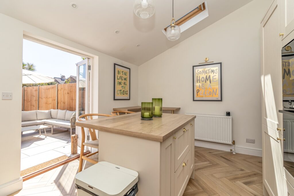 3 bedroom house for sale, St. Augustine Road, Southsea, PO4 – photo 32