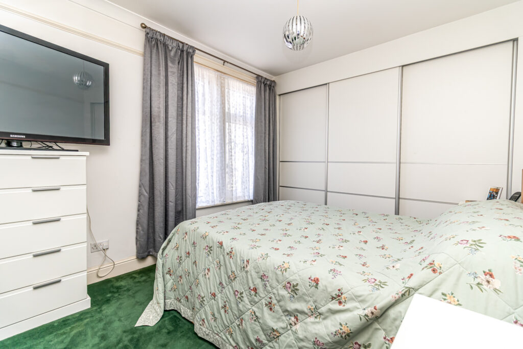 2 bedroom house for sale, North End Grove, Portsmouth, PO2 – photo 10