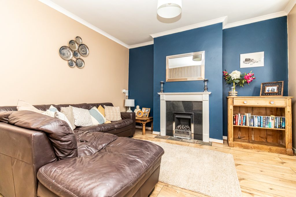 2 bedroom house Sold STC, Hollam Road, Southsea, PO4 – photo 19
