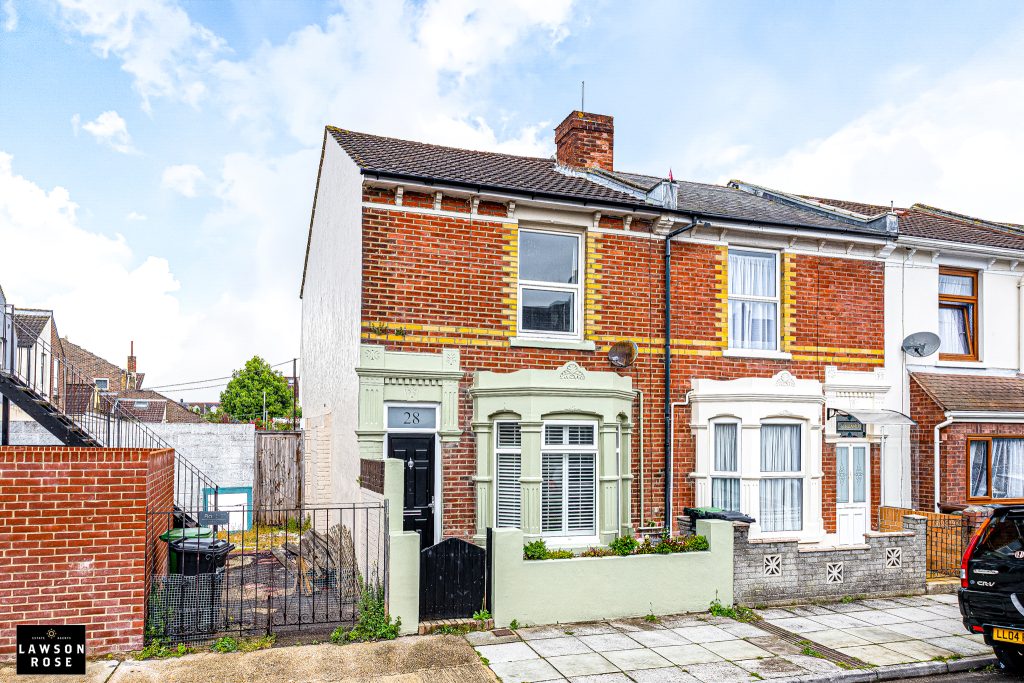 2 bedroom house Sold STC, Hollam Road, Southsea, PO4