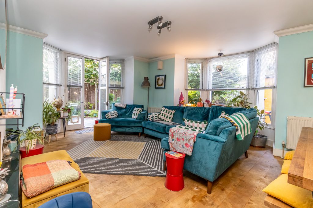 2 bedroom property Sold STC, Alhambra Road, Southsea, PO4 – photo 25