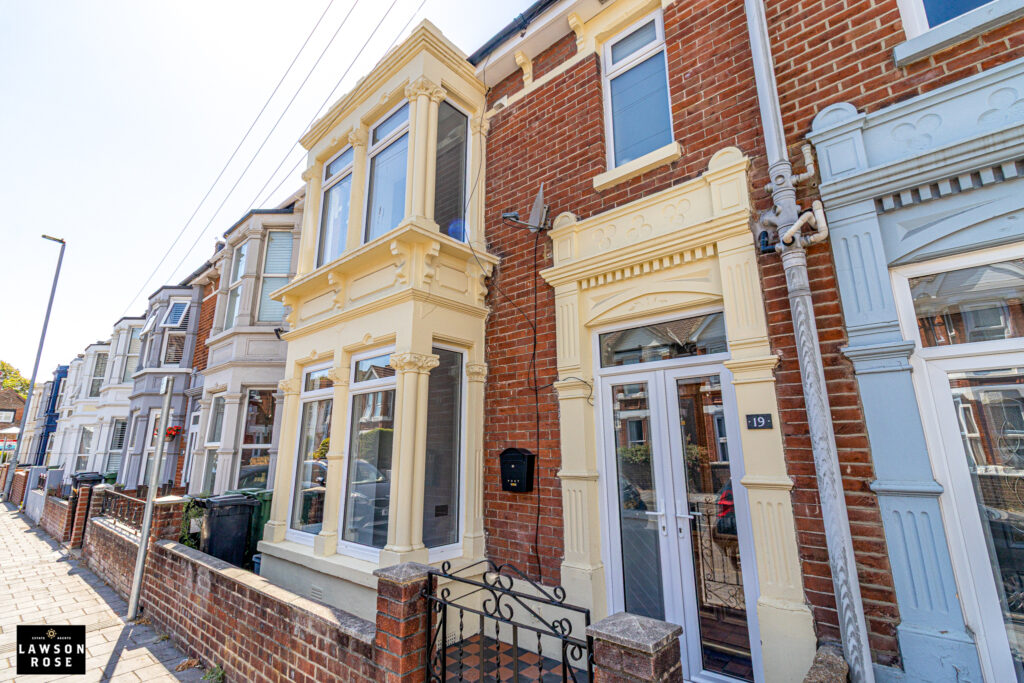 3 bedroom house Sold STC, Winter Road, Southsea, PO4 – photo 32