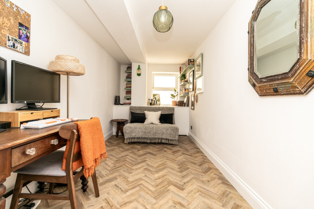2 bedroom property for sale, South Parade, Southsea, PO5 – photo 24