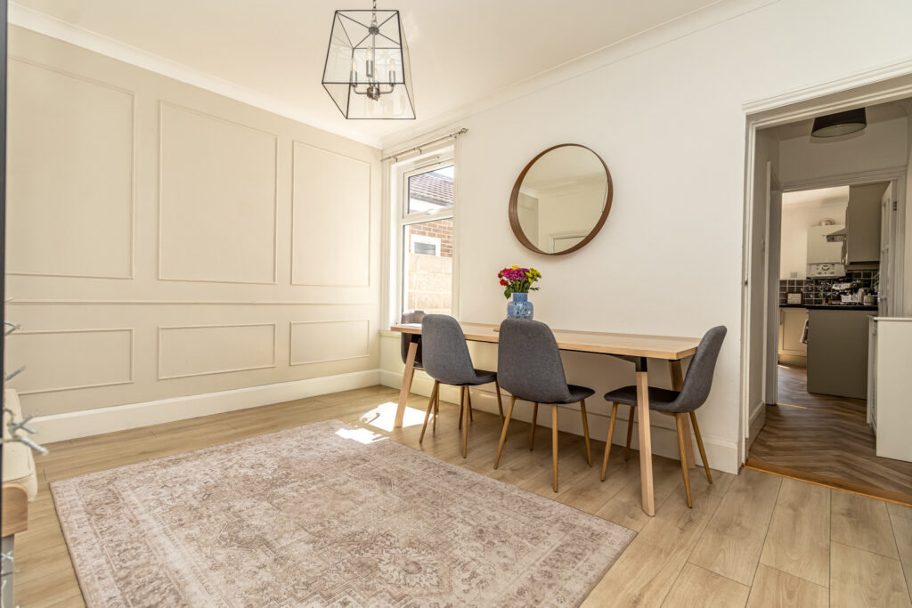 3 bedroom house Sold STC, Westfield Road, Southsea, PO4 – photo 3