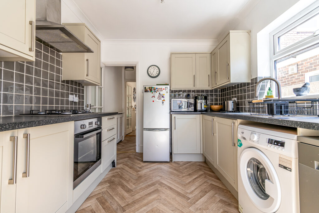 3 bedroom house Sold STC, Westfield Road, Southsea, PO4 – photo 24