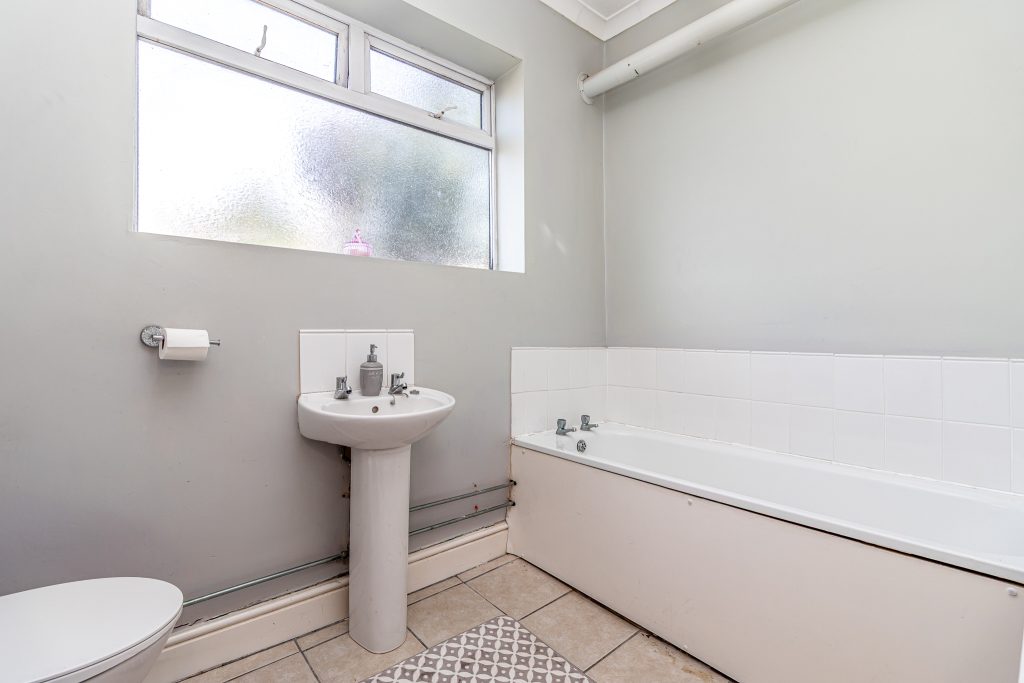 3 bedroom house for sale, Jubilee Road, Southsea, PO4 – photo 5