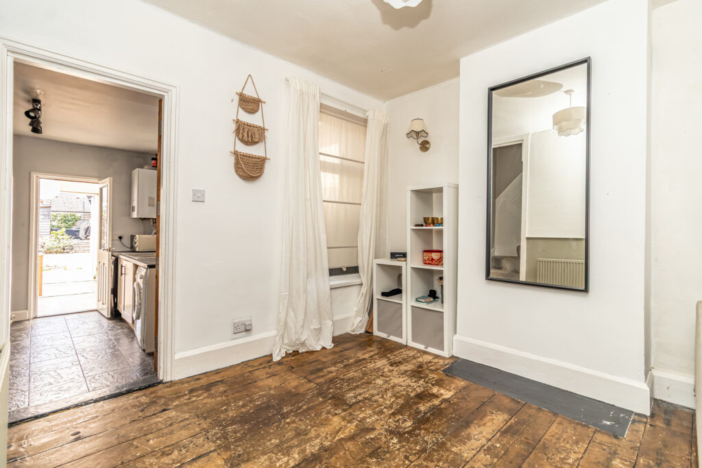 2 bedroom house Sold STC, Brompton Road, Southsea, PO4 – photo 29