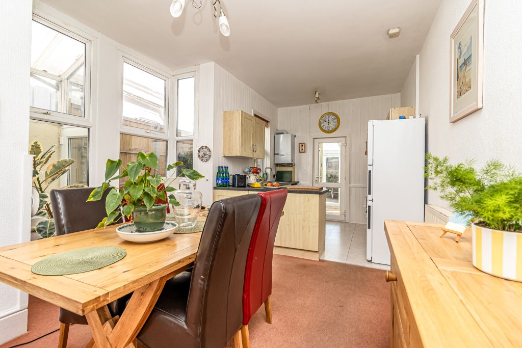 3 bedroom house for sale, Francis Avenue, Southsea, PO4 – photo 7