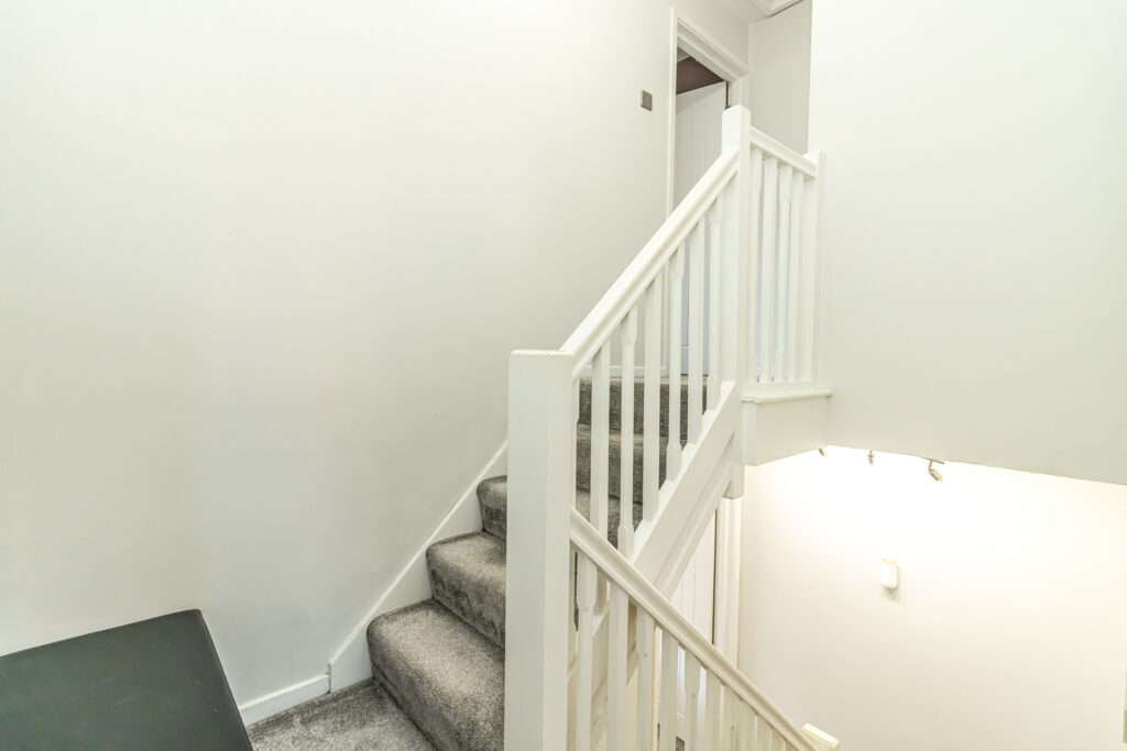 2 bedroom house Sold STC, Haslemere Road, Southsea, PO4 – photo 10