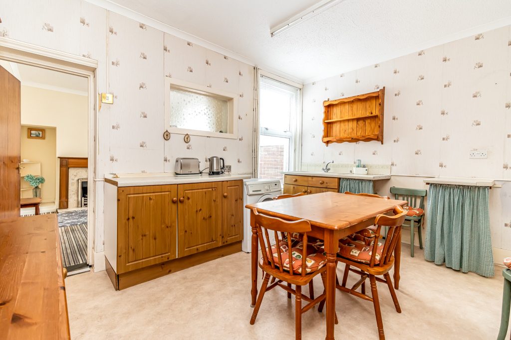 2 bedroom house for sale, Westfield Road, Southsea, PO4 – photo 9