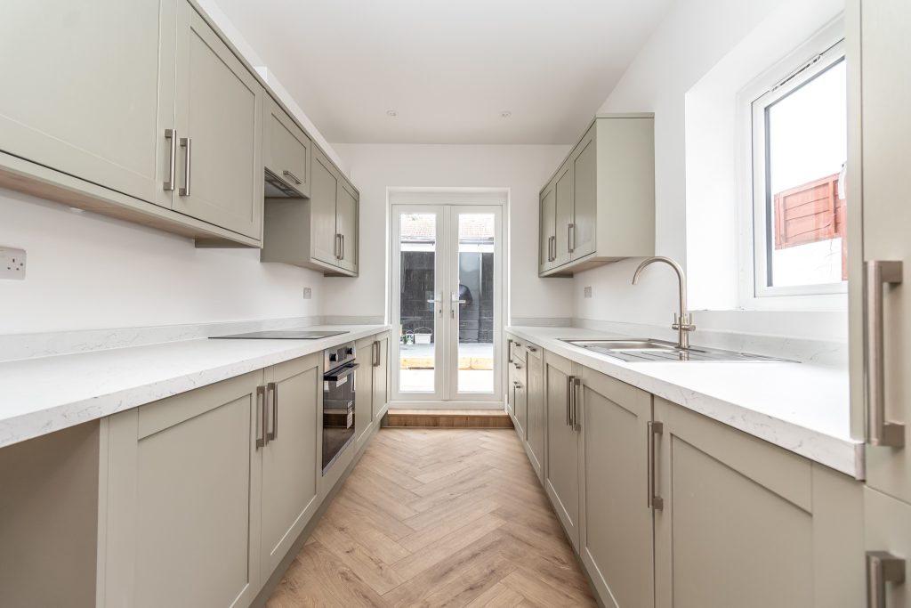 3 bedroom house for sale, St. Georges Road, Southsea, PO4 – photo 8
