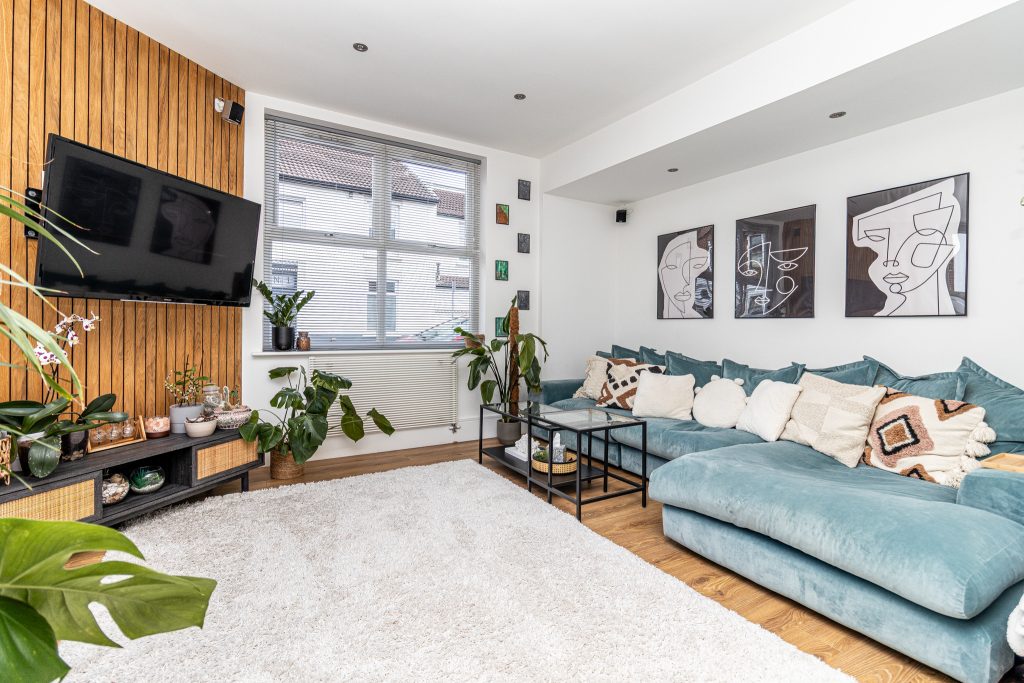 3 bedroom house Sold STC, Ruskin Road, Southsea, PO4 – photo 9