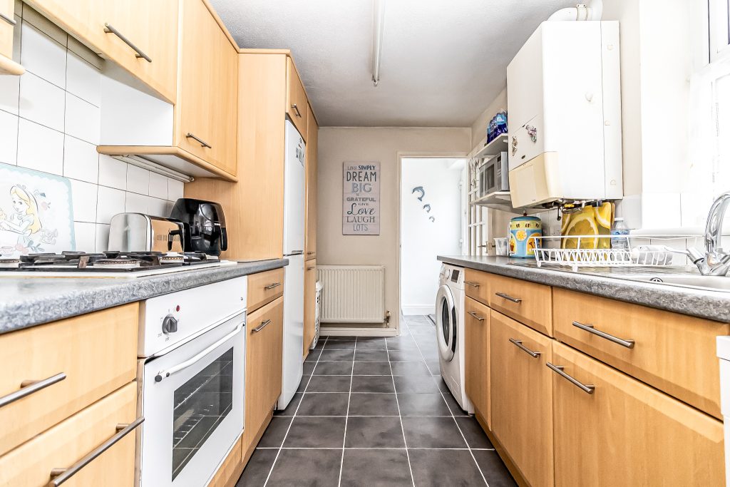 3 bedroom house Sold STC, Addison Road, Southsea, PO4 – photo 15