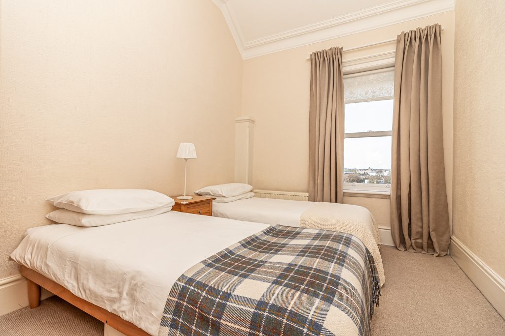 2 bedroom property for sale, Western Parade, Southsea, PO5 – photo 6
