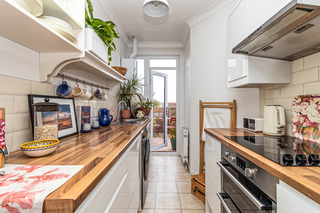 1 bedroom property for sale, St. Georges Road, Southsea, PO4 – photo 23