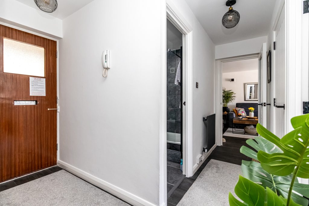 2 bedroom property Sold STC, Eastern Parade, Jocelyn Court, PO4 – photo 7