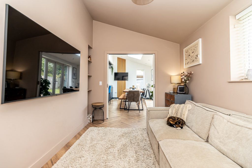 3 bedroom house Sold STC, Gleave Close, Southsea, PO4 – photo 6
