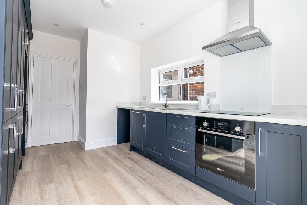 3 bedroom house under offer, Grayshott Road, Southsea, PO4 – photo 9