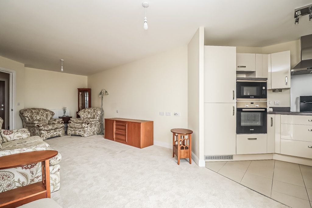 1 bedroom property Sold STC, South Parade, Tudor Rose Court South Parade, PO4 – photo 7