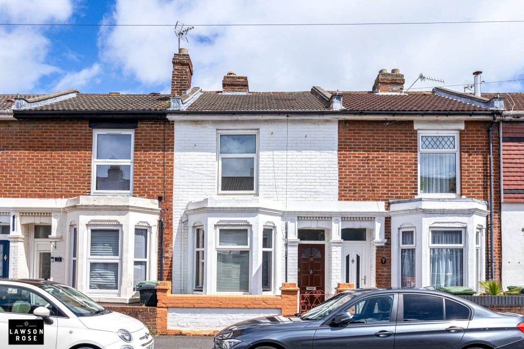 2 bedroom house Sold STC, Frogmore Road, Southsea, PO4